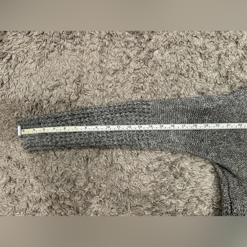 American Eagle grey sweater - Picture 5 of 5